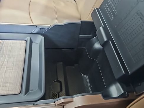 Used 2024 RAM 3500 Limited image 32