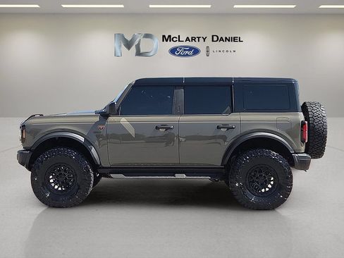 Used 2026 Ford Bronco Badlands AWD/4WD image 3