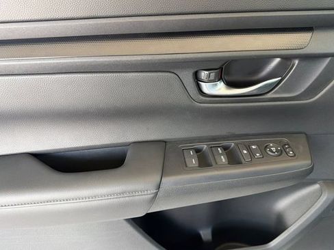 Certified 2025 Honda CR-V EX image 12