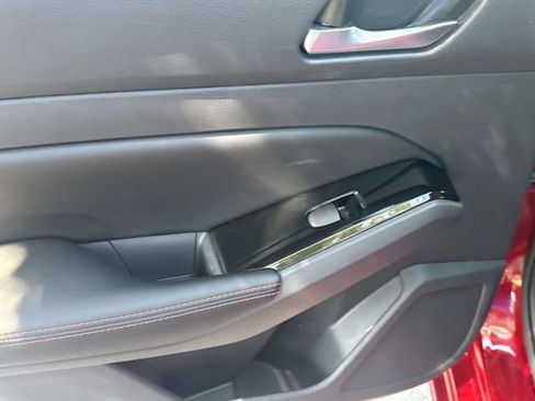 Certified 2024 Nissan Altima 2.5 SR image 27