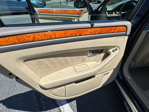 Used 2005 Audi A8 4.2 AWD/4WD image 14