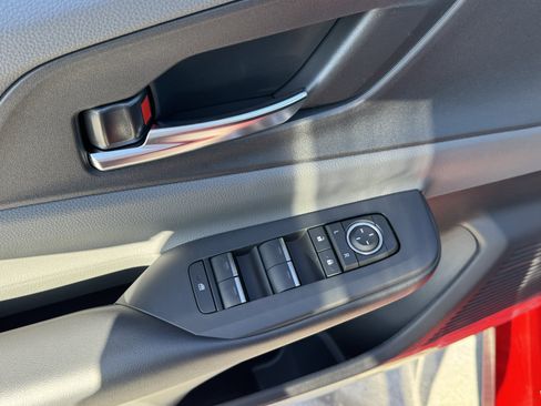 New 2026 Toyota Prius XLE image 18