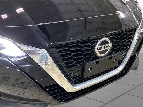 Used 2019 Nissan Altima 2.5 Platinum FWD image 29