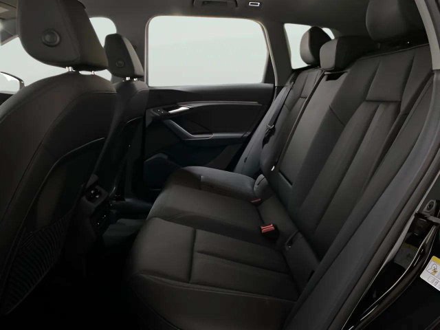 Used 2025 Audi Q6 e-tron Premium w/ Convenience Package RWD image 49