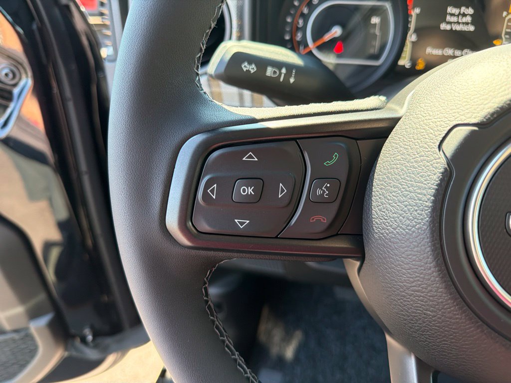 New 2026 Jeep Gladiator Sport AWD/4WD image 18