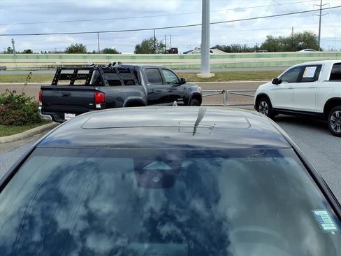 Certified 2025 Honda Civic FWD Hybrid Sedan image 10