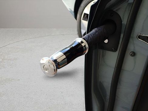 Certified 2023 Rolls-Royce Phantom Sedan RWD image 25
