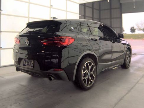 Used 2018 BMW X2 xDrive28i w/ M SportX Package AWD/4WD image 2