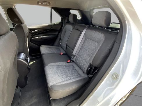 Used 2024 Chevrolet Equinox LT AWD/4WD image 20