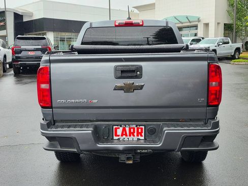 Used 2018 Chevrolet Colorado LT AWD/4WD image 38
