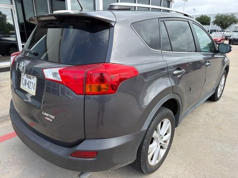 Used 2015 Toyota RAV4 Limited w/ Technology Package AWD/4WD image 3