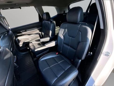 Used 2022 Kia Telluride EX w/ EX Premium Package FWD image 26