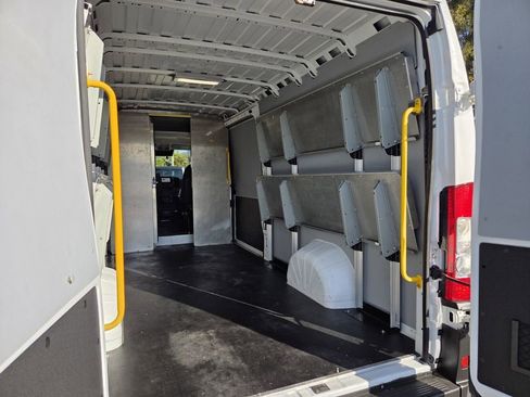 Used 2023 RAM ProMaster 3500 w/ Driver Convenience Group image 22