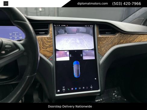 Used 2018 Tesla Model X 100D image 25