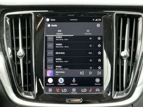 Used 2024 Volvo S60 B5 Core w/ Climate Package FWD image 12
