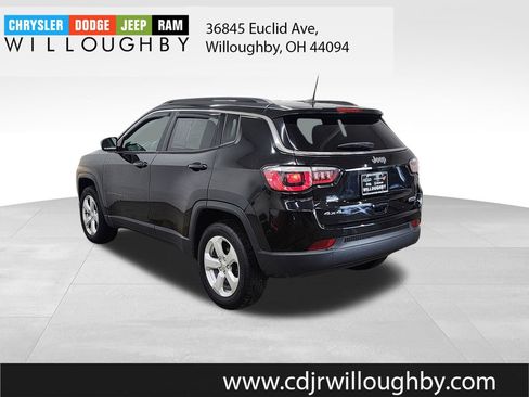 Used 2019 Jeep Compass Latitude AWD/4WD image 6