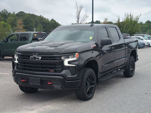 Used 2022 Chevrolet Silverado 1500 LT Trail Boss w/ Protection Package AWD/4WD image 8