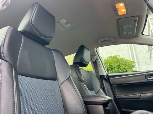 Used 2016 Toyota Corolla S FWD image 17