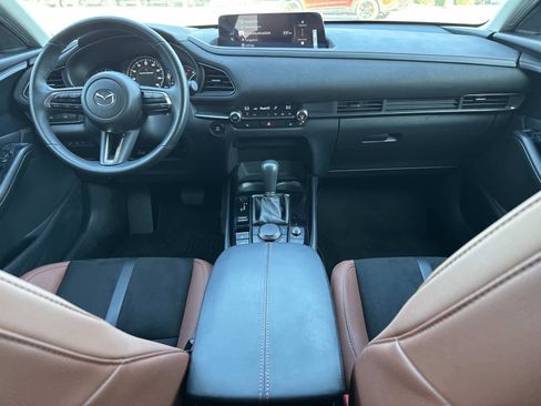 Certified 2025 MAZDA CX-30 Carbon image 16
