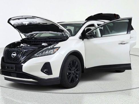 Certified 2024 Nissan Murano SV w/ SV Midnight Edition Package AWD/4WD image 10