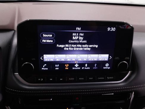 Used 2023 Nissan Rogue SL w/ SL Premium Package FWD image 15