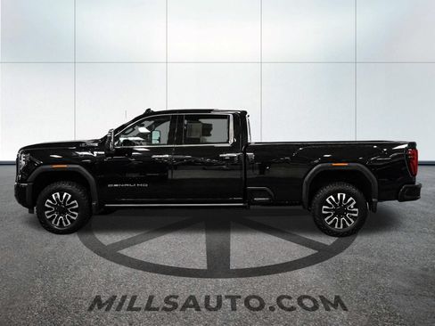 Certified 2025 GMC Sierra 2500 Denali Ultimate AWD/4WD image 3