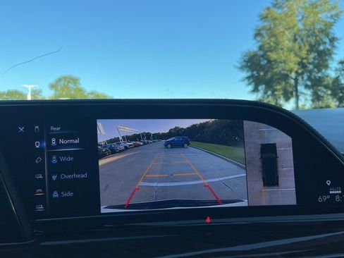 Used 2024 Cadillac Escalade Sport Platinum w/ Heavy-Duty Trailer Package image 32