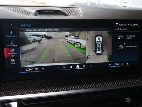 Used 2024 BMW X7 M60i AWD/4WD image 17