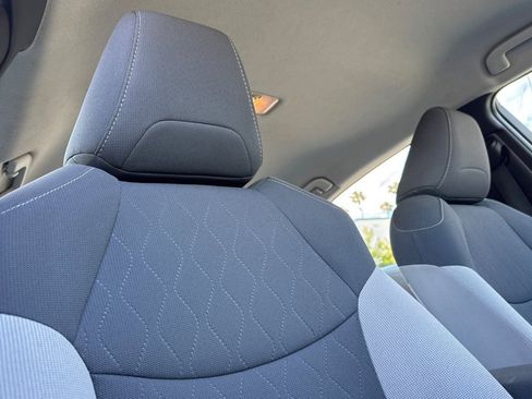 Used 2020 Toyota Corolla LE FWD image 16