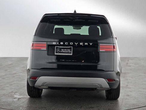 Used 2025 Land Rover Discovery S AWD/4WD image 4