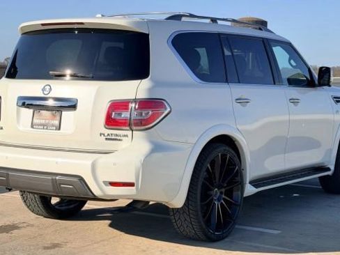 Used 2019 Nissan Armada Platinum w/ Captain's Chairs Package image 7