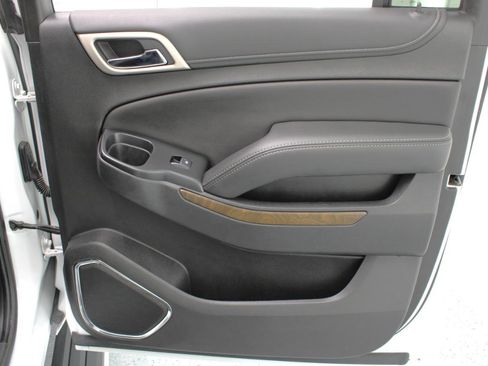 Used 2020 GMC Yukon XL Denali w/ Denali Ultimate Package image 49