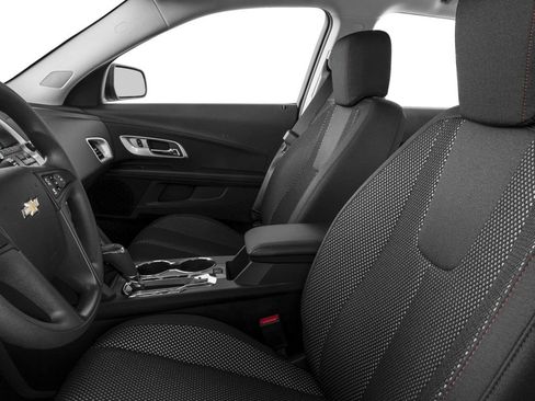 Used 2016 Chevrolet Equinox LS FWD image 6