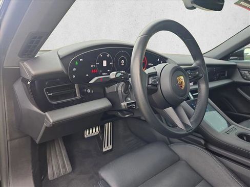 Used 2024 Porsche Taycan 4S AWD/4WD image 9