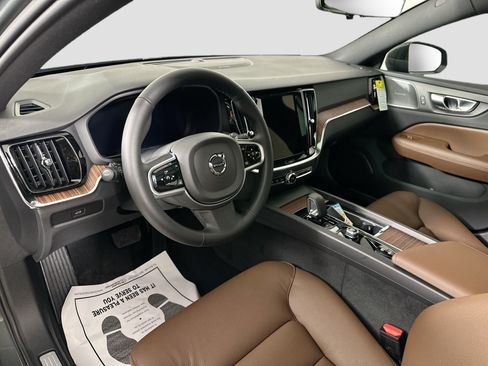 New 2026 Volvo V60 B5 Cross Country Plus w/ Climate Package AWD/4WD image 9