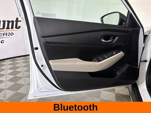 Used 2025 Honda Accord SE image 10