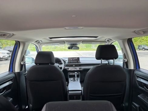 Used 2025 Honda CR-V EX image 15