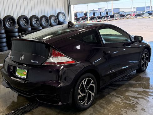 Used 2016 Honda CR-Z EX image 2