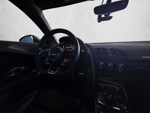 Used 2018 Audi R8 V10 plus image 19