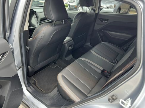 Used 2024 Subaru Crosstrek 2.5i Limited AWD/4WD image 12