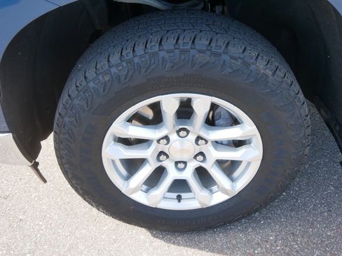 Certified 2024 Chevrolet Silverado 1500 LT w/ Convenience Package II AWD/4WD image 16