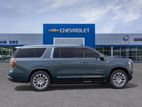 New 2026 GMC Yukon XL Denali image 29
