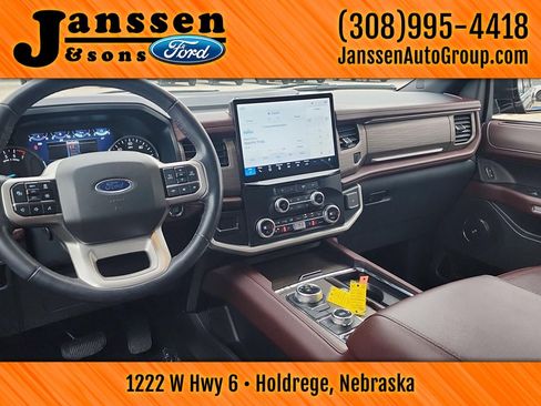 Used 2024 Ford Expedition Max Limited image 20