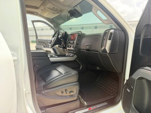 Used 2015 Chevrolet Silverado 2500 LTZ w/ Duramax Plus Package AWD/4WD image 29