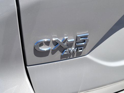 Used 2025 MAZDA CX-5 AWD 2.5 S w/ Preferred Package image 12