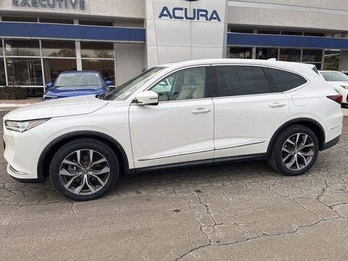 Certified 2023 Acura MDX SH-AWD w/ Technology Package image 32