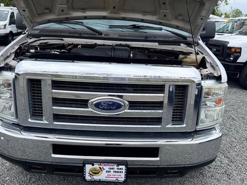Used 2013 Ford E-350 and Econoline 350 Super Duty w/ Commercial Cargo Van Pkg RWD image 25