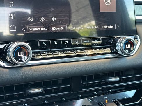 New 2025 GMC Canyon Elevation w/ Convenience Package image 17