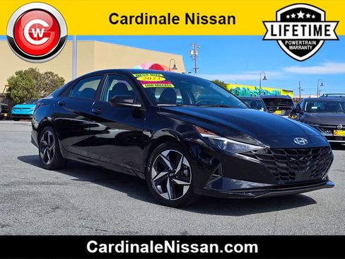 Used 2023 Hyundai Elantra SEL w/ Convenience Package FWD image 1