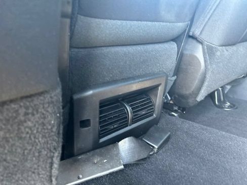 Used 2024 RAM 1500 Warlock RWD image 36